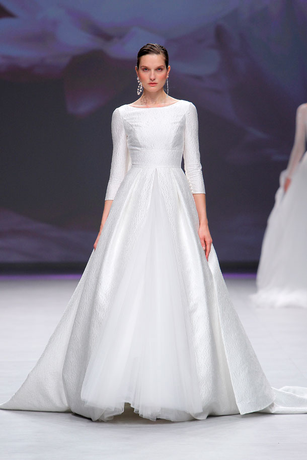 ilovebrides.pt Aire Barcelona Coleção 2020 vestidos de noiva